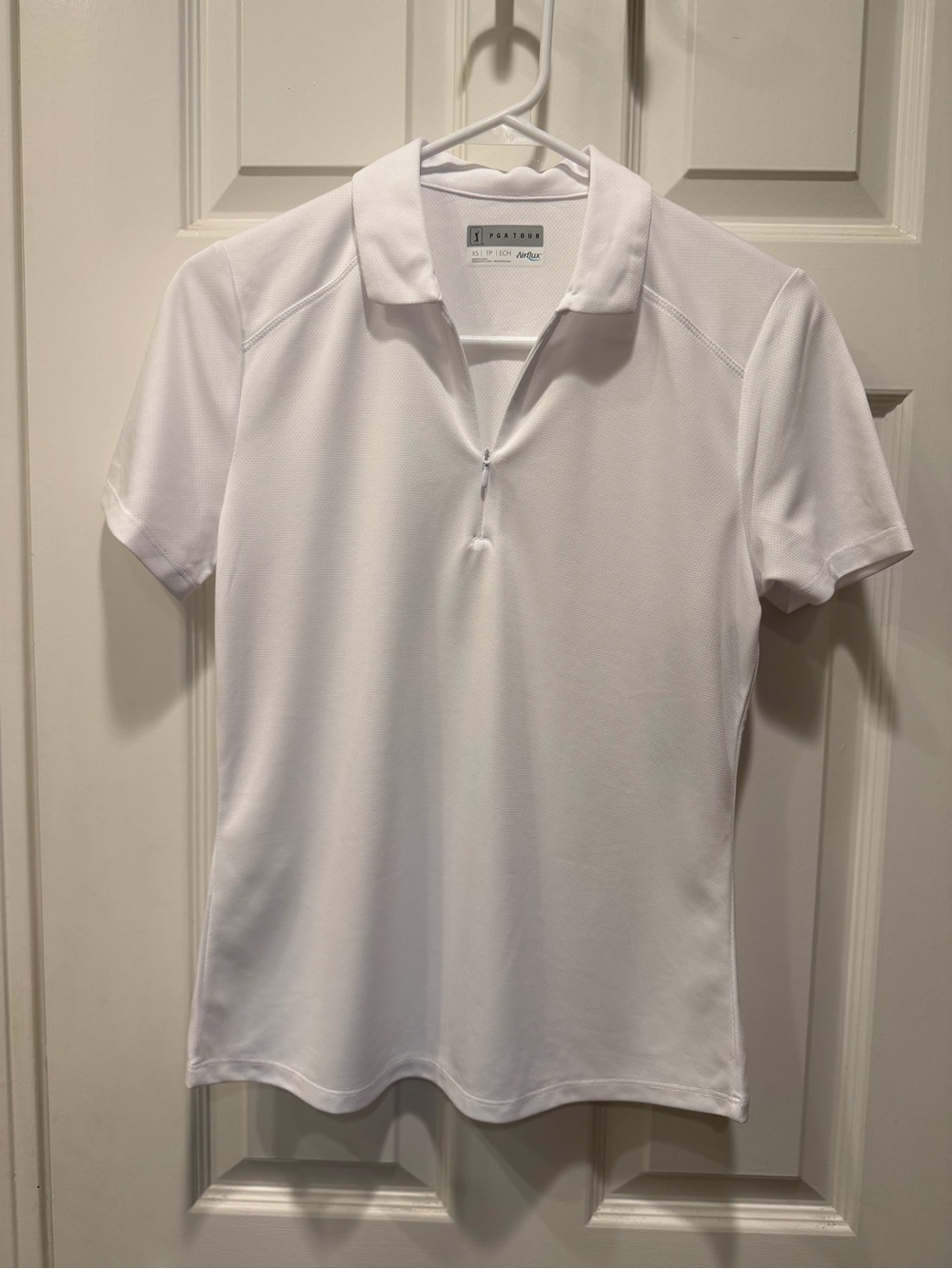 PGA Tour Women’s White Airflux Performance Polo Size XS NWT